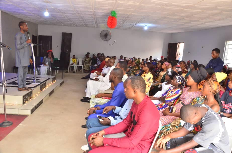 The Man of God, teaching on a Sunday service